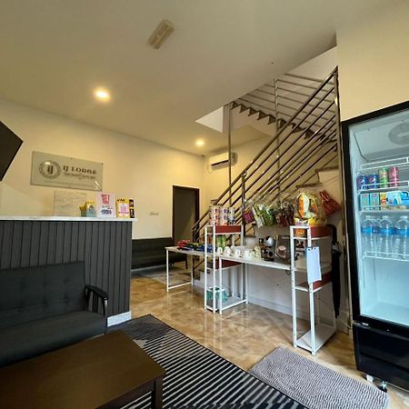 Ij Lodge Мири Экстерьер фото